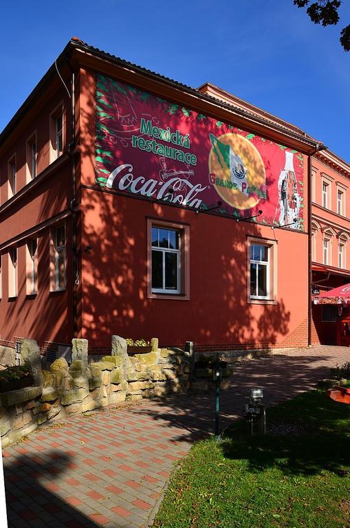 Grand Hotel Jaroměř 외부 사진